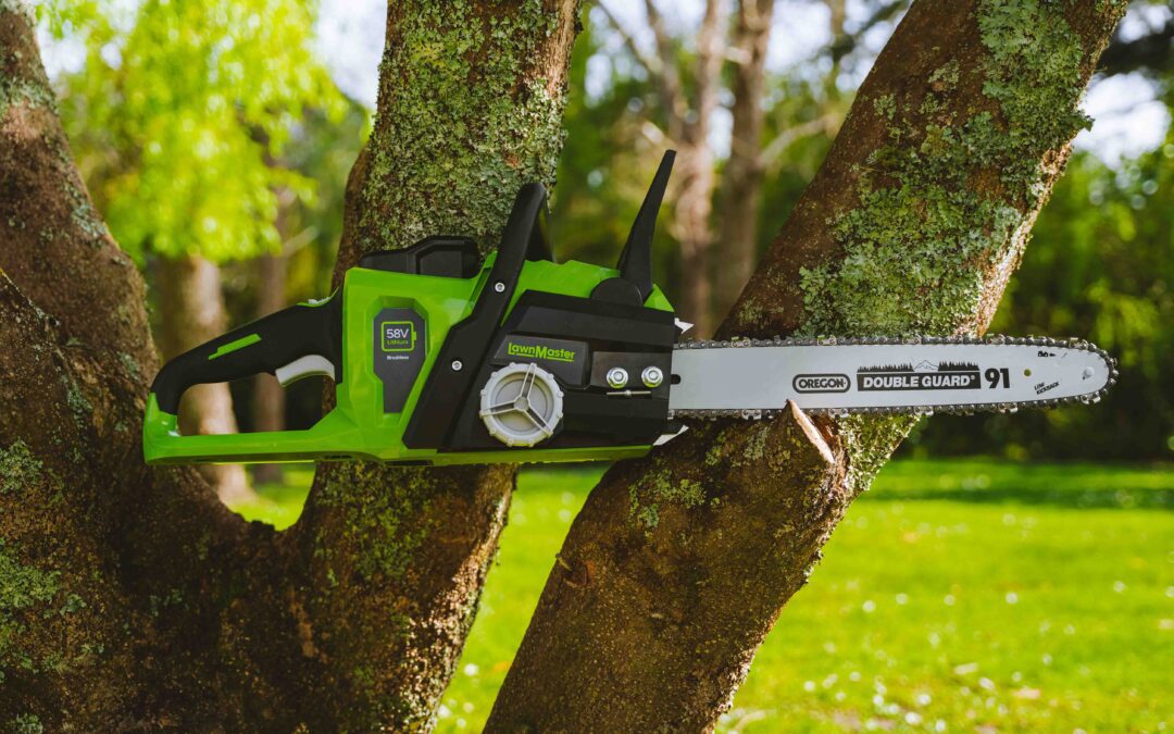 HOW TO: Tighten the chain on a 58V Lithium Chainsaw