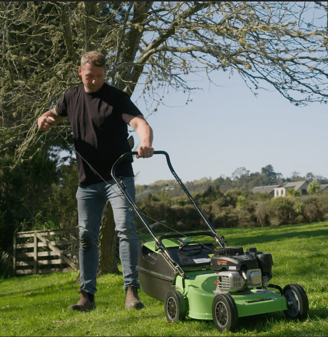 HOW TO: Start your LawnMaster mower first pull